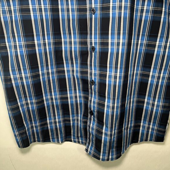 Oakley Short Sleeve Button Down Shirt Mens Size Large Blue Plaid Casual Camp EUC - Picture 3 of 10